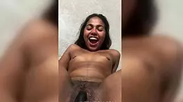 Novinha adora leva porra gozou gostoso no pau 😍