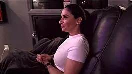 Suggestive Theater Fun With Hot Milf Sheena Ryder