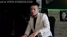 Explicou Sobre As Preliminares Na Massagem Leva Seu Trabalho A Sério Ampliou Seus Conhecimentos Do Corpo Feminino E No Squirting - Cadu Sem Fôlego Watch On Sheer Red