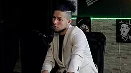 Explicou Sobre As Preliminares Na Massagem Leva Seu Trabalho A Sério Ampliou Seus Conhecimentos Do Corpo Feminino E No Squirting - Cadu Sem Fôlego Watch On Sheer Red