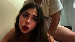 No hay nada mejor que follar con hijastra despues de un largo dia en el trabajo