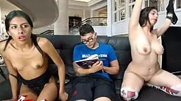 Stepdaughter Lick Pussy Of Stepmommy