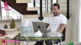 Sorprendo A Papa Con Un Poco De Crema