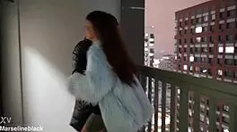 Spying on passionate outdoor fuck