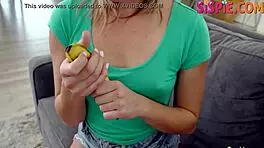 Katie Kush in a fun sexperiment 😊