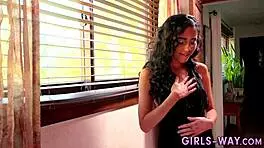 cute les finger banged