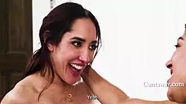 Big Butt Jasmine Sherni Wrecks Pretty Chloes Face Cuntsway