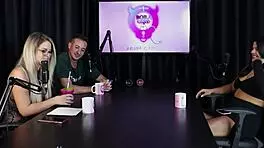 Blonde Teen Seeks Intense Experience With Trans In Swingers House Mansion Bear Fights.