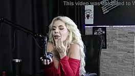 Loira Explica Como Fazer Um Bom Sexo Anal Demonstra Seu Boquete E Gemido Ao Enfiar No Cu - Kyra Sex Sheer Red