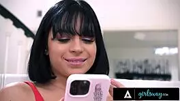 Petite Aria's lesbian gangbang lesson