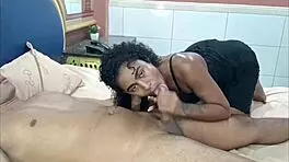 Gozando de 4 no cuzinho da morena
