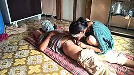 Fucking my sweet roommate in the kitchen 😏