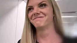 Manuel Ferrara D�truit Une Petite 18+ Salope Fran�aise Avec Sa Grosse Bite