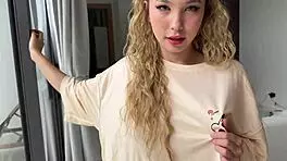 A Cutie With Beautiful Ass Gets Fucked Hard And Deep