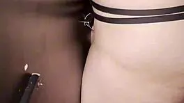 fomos na casa de swing e o safado fez minha boca de buceta