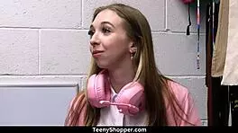 Breezy's hardcore amateur blowjob