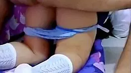 �Con Mi Profesor Me Dijo Que Me Dar�a 500 Por Limpiar Su Apartamento Despu�s De La Escuela Pero Ten�a Otros Planes -Profe Sucio Se Aprovecha De La Inocencia De Chavita De Escuela Mexicana Hasta Hacerla Gemir