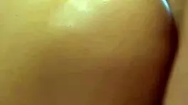 La esposa infiel es follada en la lavadora por el vecino para vengarse del marido que est� con su amante