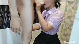 นมสวยมาก โดนเย็ดในห้องน้ํา 😏