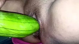 Feeling the intense pleasure of nasty cum-eating in this amateur session