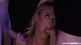 The Hunger Scene 2 Emma Hix