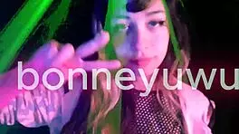 bonneyuwu shakes her sexy argentinian twerk booty 🍑🔥