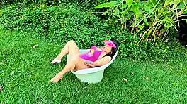 hot brunettes and blondes flash big asses in gym fitness encounters