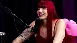 did you catch alie oficial's hot threesome masturbating and licking pussy?