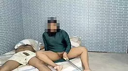 muslim maid distracted by landlord's massive surprise