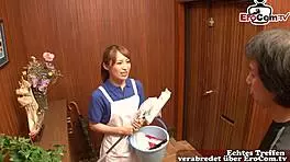 Fuck this hairy Japanese maid's tight pussy now