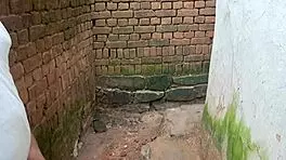 check out this sexy first time desi virgin going viral