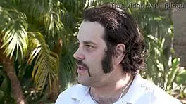 architect pounds brunette on public lawn for neighbors' eyes