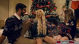 hey kenzie reeves wanna dildo play before christmas threesome fuck?