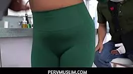 Pervmuslim big ass big boobs sexy arab teen lives out fantasies with hot older guy
