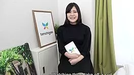 Manami Takashima Fingers Sexy Pussy Masturbation