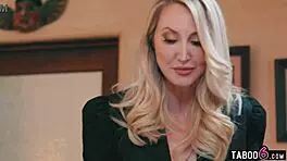 Kendra spanks Indica's ass then pussy licks lesbian