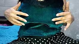 European milf slut teases fat bbw body and huge natural tits solo closeup