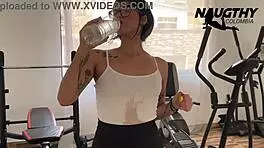 smukke hede piger lækker gym workout 😋💦🏋️