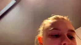 bbw gym slut fingers pussy before extreme anal pounding