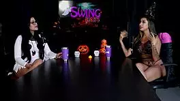 Swingers hubby introduces wife to anal double penetration debut