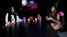 Swingers hubby introduces wife to anal double penetration debut