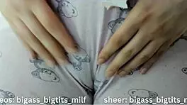 Colombian BBW spreads huge camel toe pussy lips for juicy tease