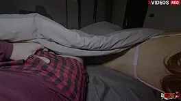 Sharing bed leads to wet milf pussy fuck and mouth cumshot