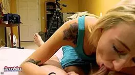 Oh god, I love suckin cock n gettin banged deep!!