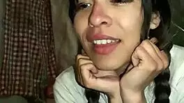 bonneyuwu rubs one out in garage