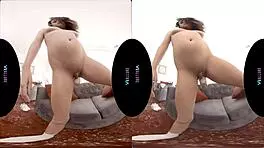 vrallure, what kinda art you into while i vibe this toy?