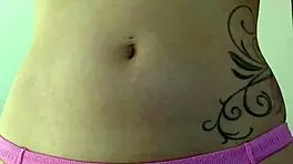 ohh rubbing suncream all over my oiled tits while public sunbathing at beach