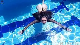 Jessica Bunny swims wet underwater pool