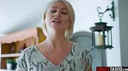 Suggestive big ass teen april olsen fingers girlfriend avery black hungrily