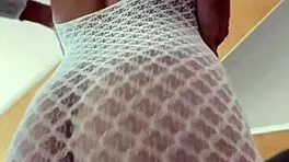 petite escort heads back to dallas for exclusive tryst